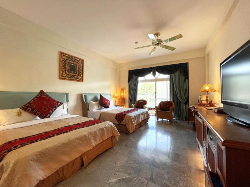 Swan Lake Villa Resort Nam Loan Ngoại thất bức ảnh
