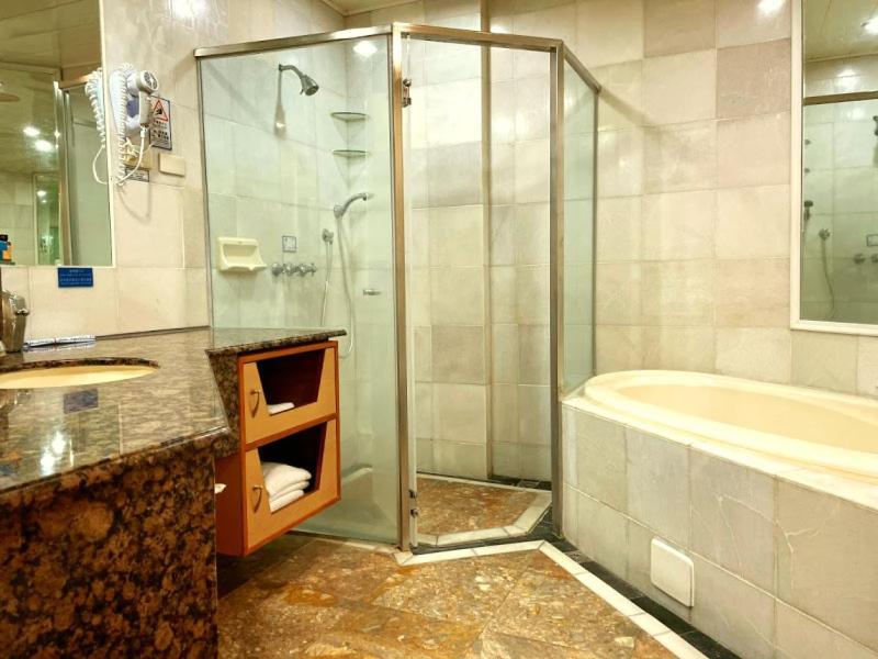 Swan Lake Villa Resort Nam Loan Ngoại thất bức ảnh