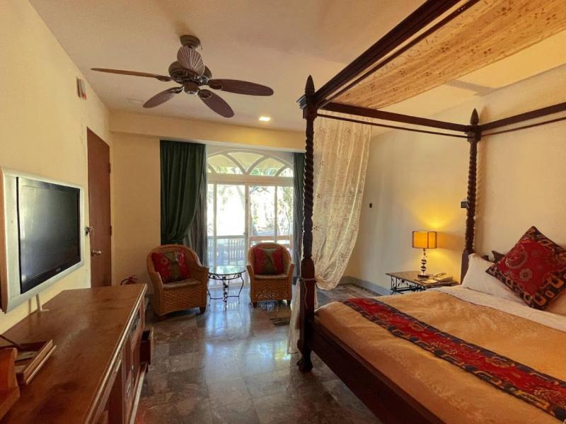 Swan Lake Villa Resort Nam Loan Ngoại thất bức ảnh